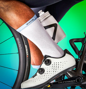 Saviour Cycling | Saviour Pro Simple Blue Band | White Cycling Socks | 17cm Cuff | Q-Skin | Size Small/Medium (36-42 EU) Large/XLarge (43-48)